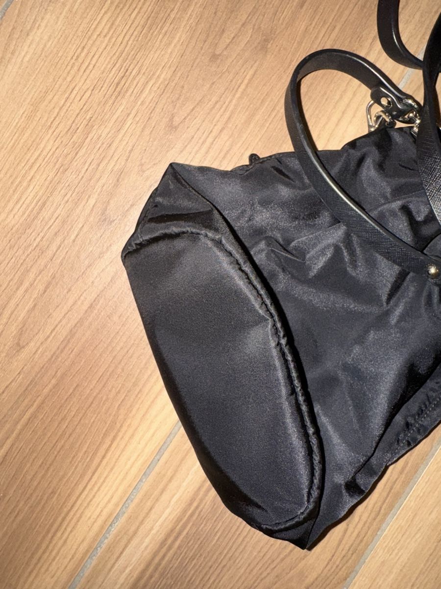 Prada Taschen für Damen: PRADA Bucket Bag aus Nylon Damen – Neu (gemäss Beschreibung) aus Zürich von iva_c9dw 4