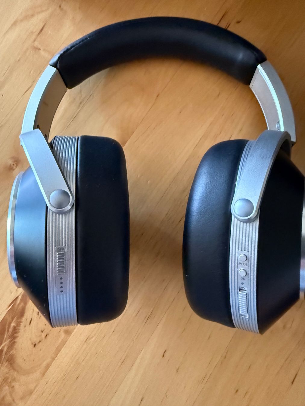 Kopfhörer: T&A Solitaire Audiophile Headphones – Gebraucht aus Genthod von aramismusic 1