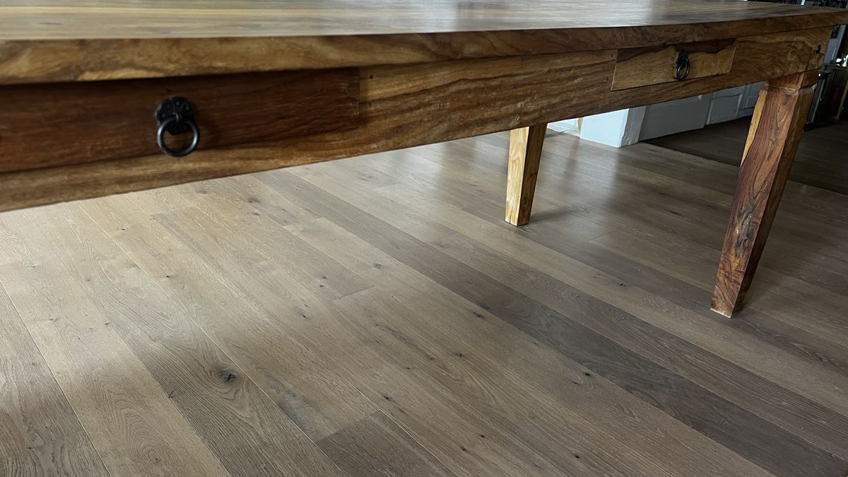 Pfister Tische: Massivholztisch – Neu (gemäss Beschreibung) aus Jona von Lili.lou 5