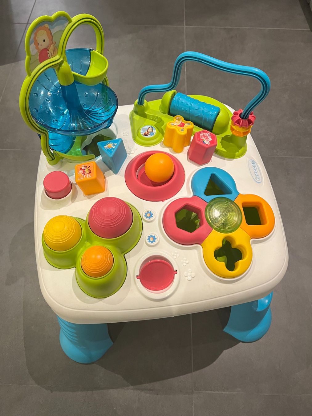 Giocattoli: Baby Spieltisch – Usato da Ganterschwil venduto da No_Name323