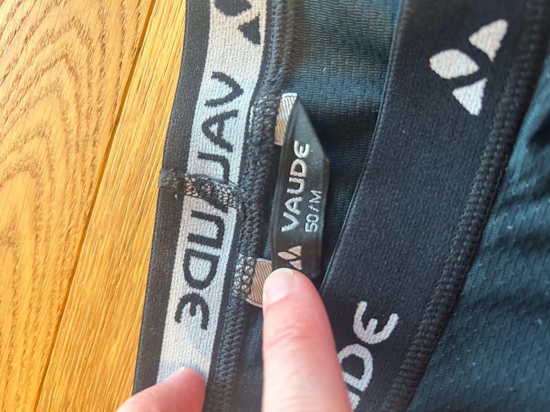Vaude Pantaloni: Vaude Radhose Gr. M/50, gepolstert – Usato da Giswil venduto da bue_nq8y 1