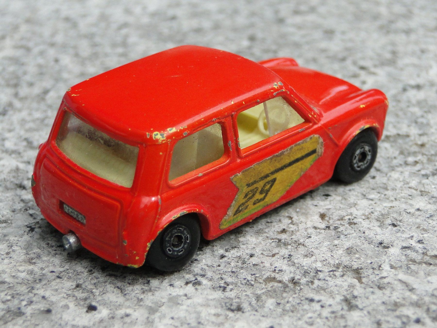 Matchbox Modellini d'auto: MATCHBOX - Racing Mini - Nr. 29 ca. 1/53 – Usato da Killwangen venduto da cyrano56 2