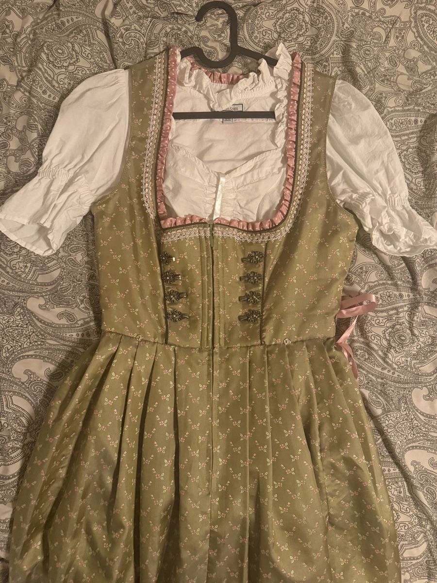 Krüger Vestiti: Dirndl Krüger Madl – Nuovo (secondo la descrizione) da Kriens venduto da tullia-07 2