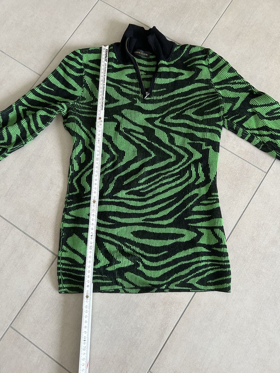 Maglioni & Felpe: Designer Pullover von Stine Goya mit Zebra-Muster, Grösse M – Usato da Niederglatt ZH venduto da veka79 1