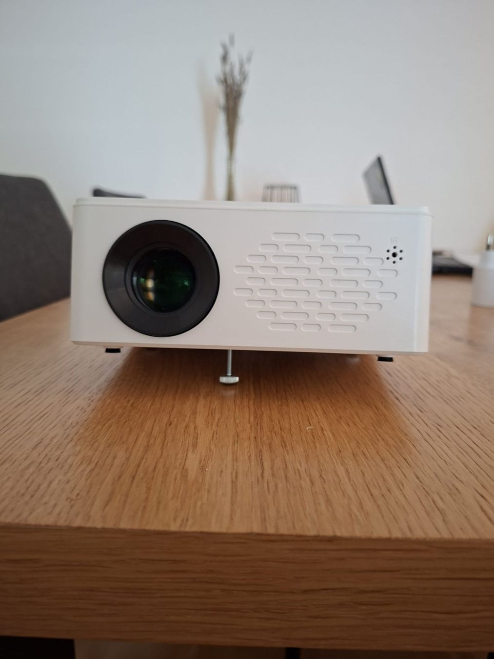 Videoprojektoren: Mini-Projektor / Projector – Gebraucht aus Zürich von arr_2f5v 3