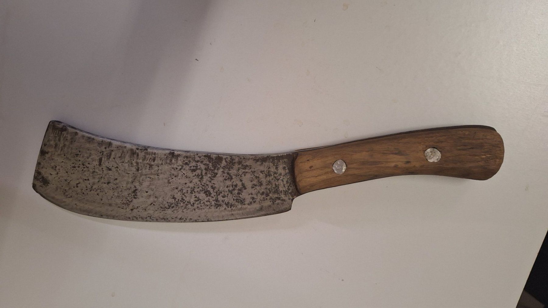 Coltelli da cucina: antikes Küchen-Hackbeil ,geschmiedet mit Marke – Usato da Arlesheim venduto da shopradl