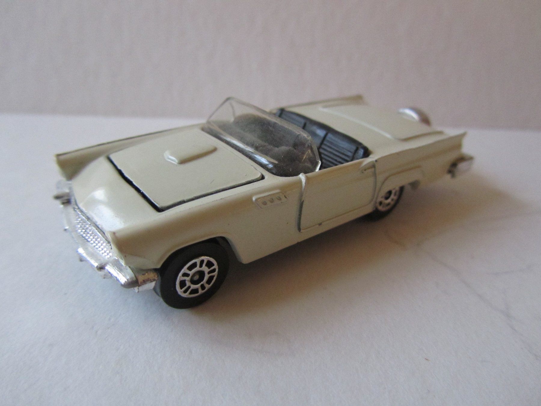 Corgi Toys Modellini d'auto: Ford Thunderbird, Corgi Juniors – Usato da Weiningen ZH venduto da dietsch57