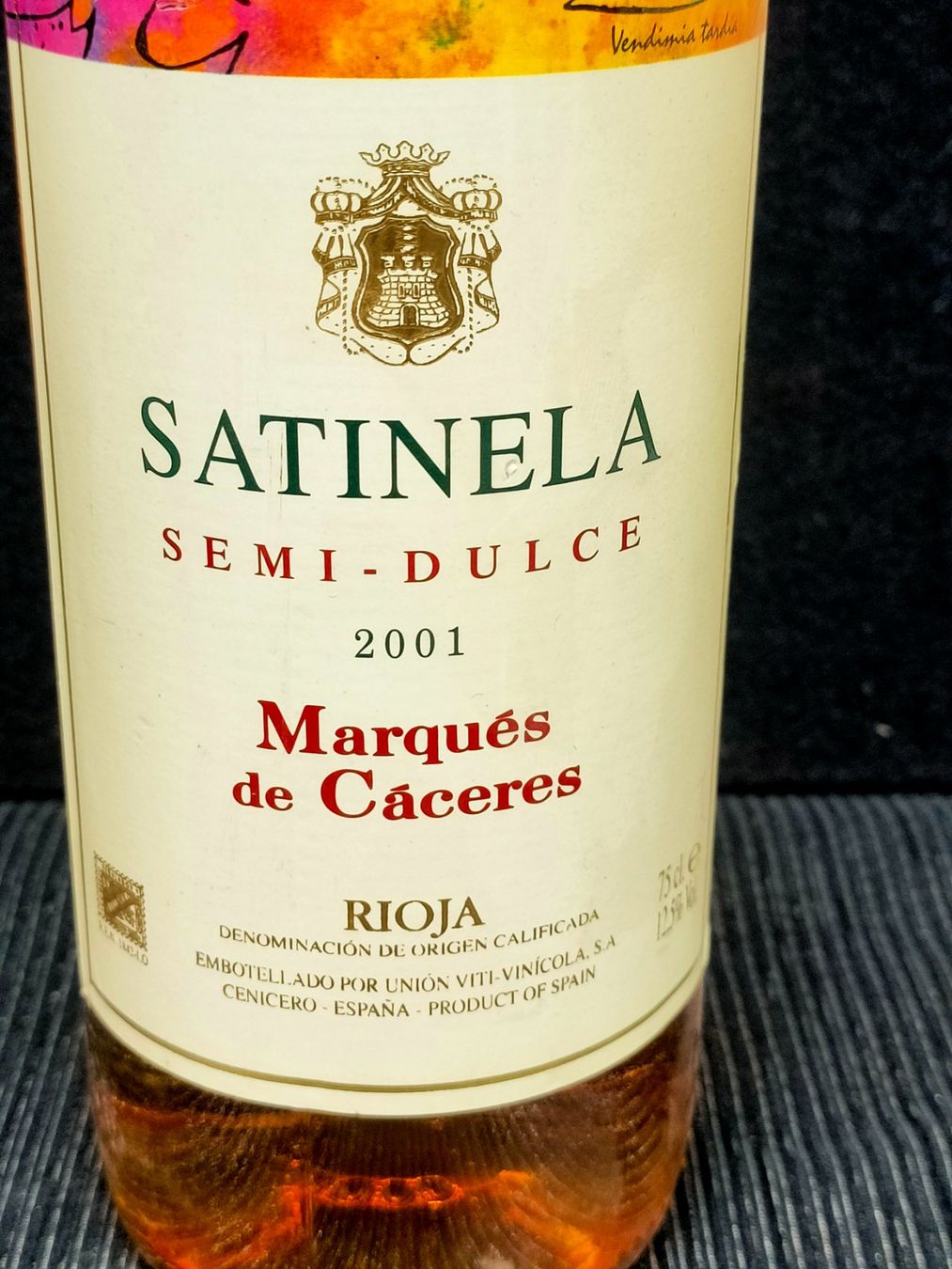 Vino: SATINELA SEMI - DULCE 2001 – Nuovo (secondo la descrizione) da Genève venduto da Leboucheoreilles 1