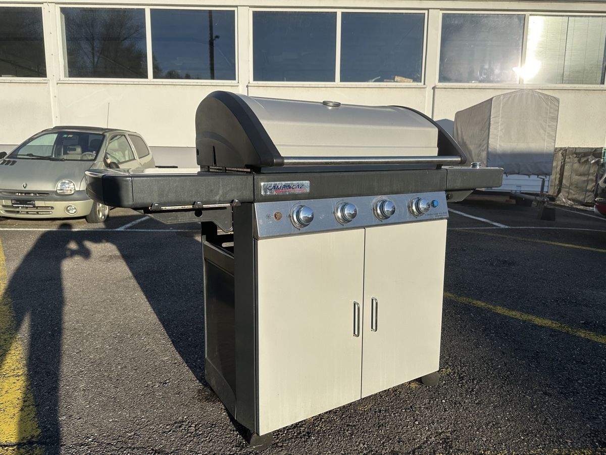 Campingaz Griglie: Campingaz Grill mit Seitenbrenner – Usato da Weinfelden venduto da Fox770 5
