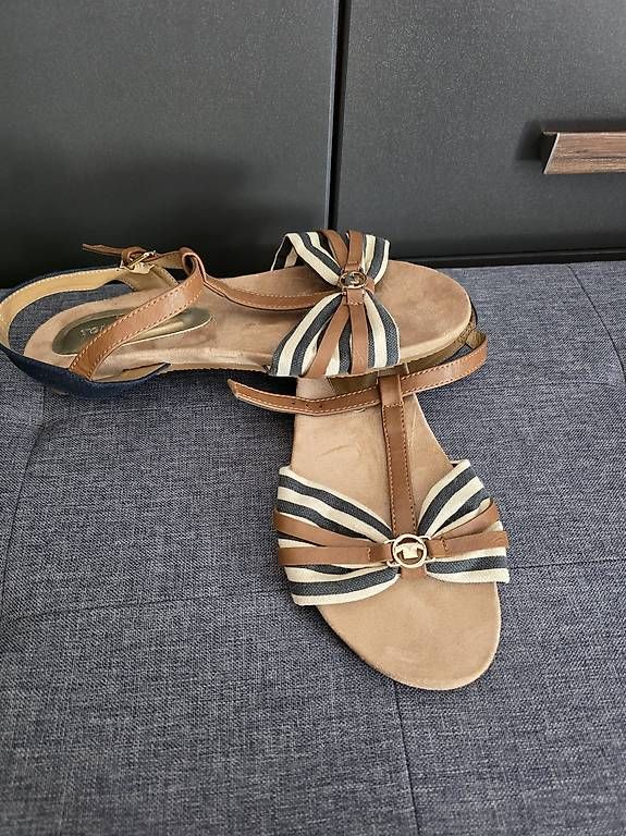 Damenschuhe: Sandalen Tom Tailor NEU Gr.40 – Gebraucht aus Siebnen von mar_n7g9