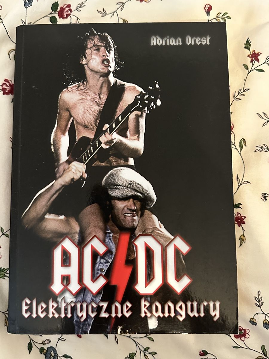 Libri: AC/DC Elektryczne Kangury Buch Adrian Drest na – Nuovo (secondo la descrizione) da Aarwangen venduto da Wikipr