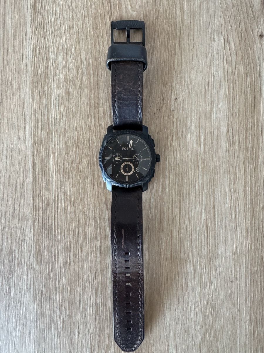 Fossil Uhren: Fossil Machine Chronograph 44mm Braun / Schwarz – Gebraucht aus Pfaffnau von robinvanpersie