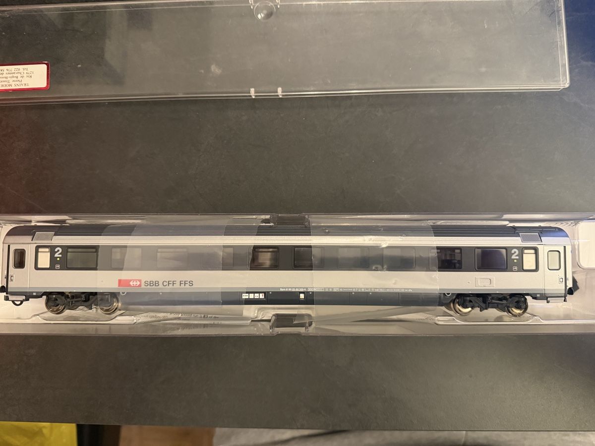 Roco Modellini di ferrovie: SBB CFF FFS ROCO 64681 BPM61 – Nuovo e nell'imballaggio originale da Grand-Lancy venduto da conteadriano