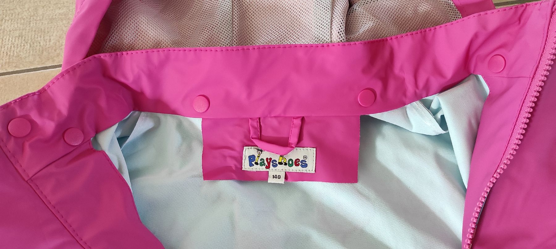 Giacche & Cappotti: Regenjacke Mädchen Gr 140 – Nuovo (secondo la descrizione) da Zollbrück venduto da Turner5 6