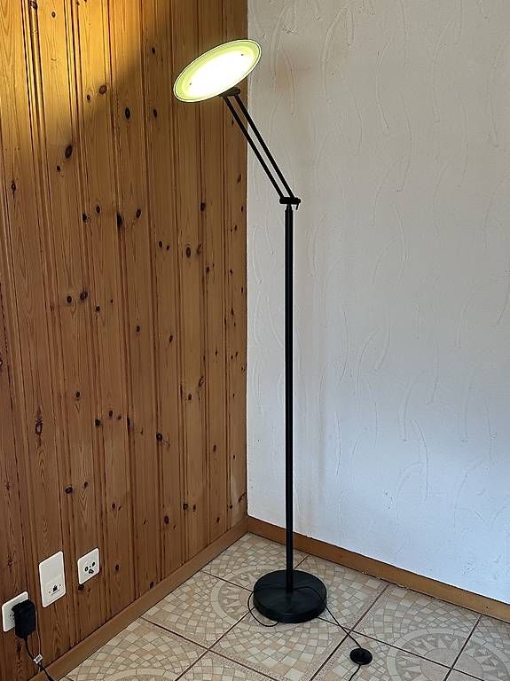 Lampade: neuwertige Stehlampe – Usato da Falera venduto da duca73