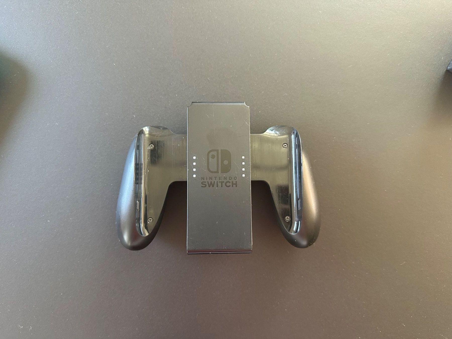Nintendo Console: Console Nintendo Switch avec accessoires bon état – Usato da Autigny venduto da eli_2gcv 3