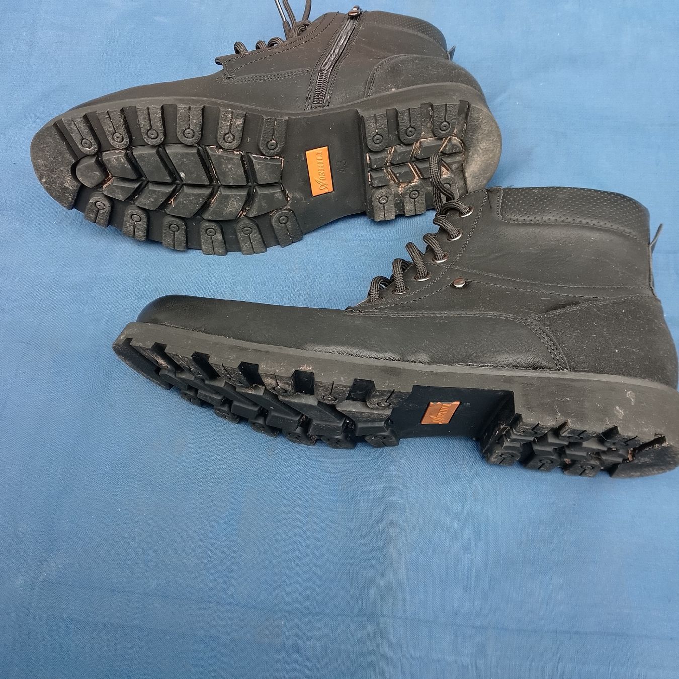 Scarpe da uomo: Schwarze Herren-Boots, Grösse 43 – Usato da Luzern venduto da toenu23 2