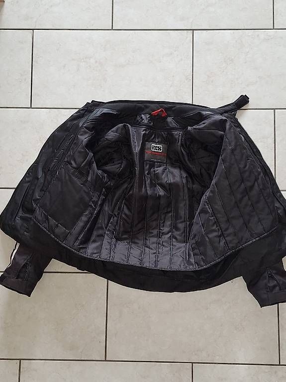 IXS Lotti di vestiti: Motorrad Jacke und Hose – Usato da Kyburg-Buchegg venduto da krebs0202 2