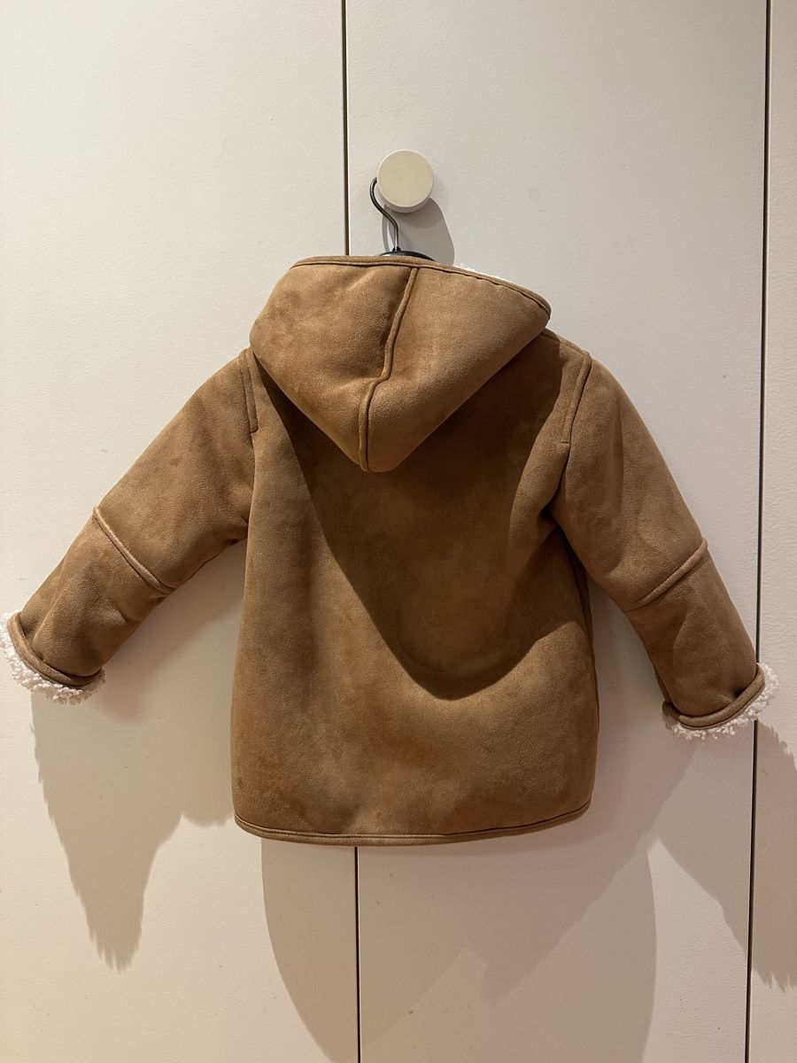 Zara Jacken & Mäntel: Kinder Jacke, Grosse 110 – Neu (gemäss Beschreibung) aus Zürich von nad_z95g 1