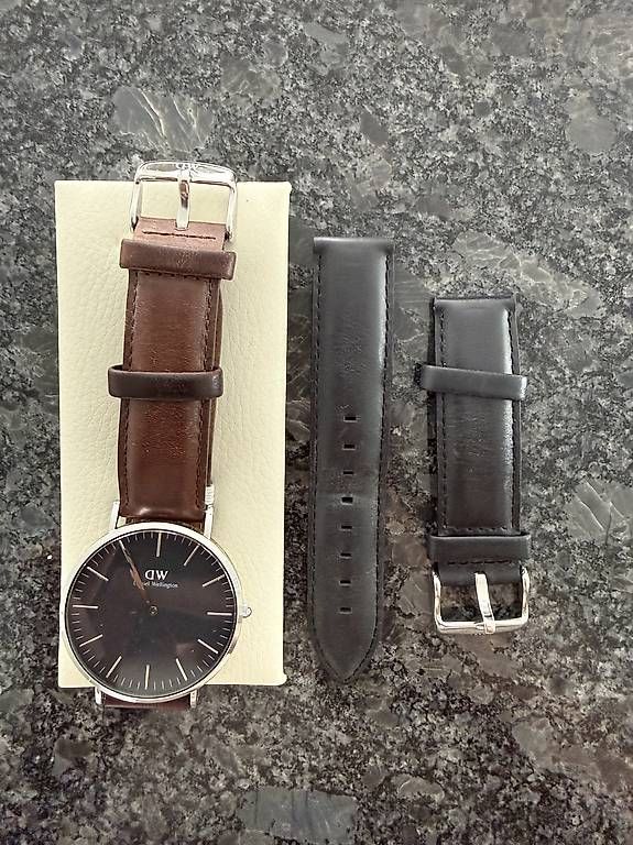 Orologi: Herrenuhr Daniel Wellington – Usato da Münsingen venduto da JeliiDz 1