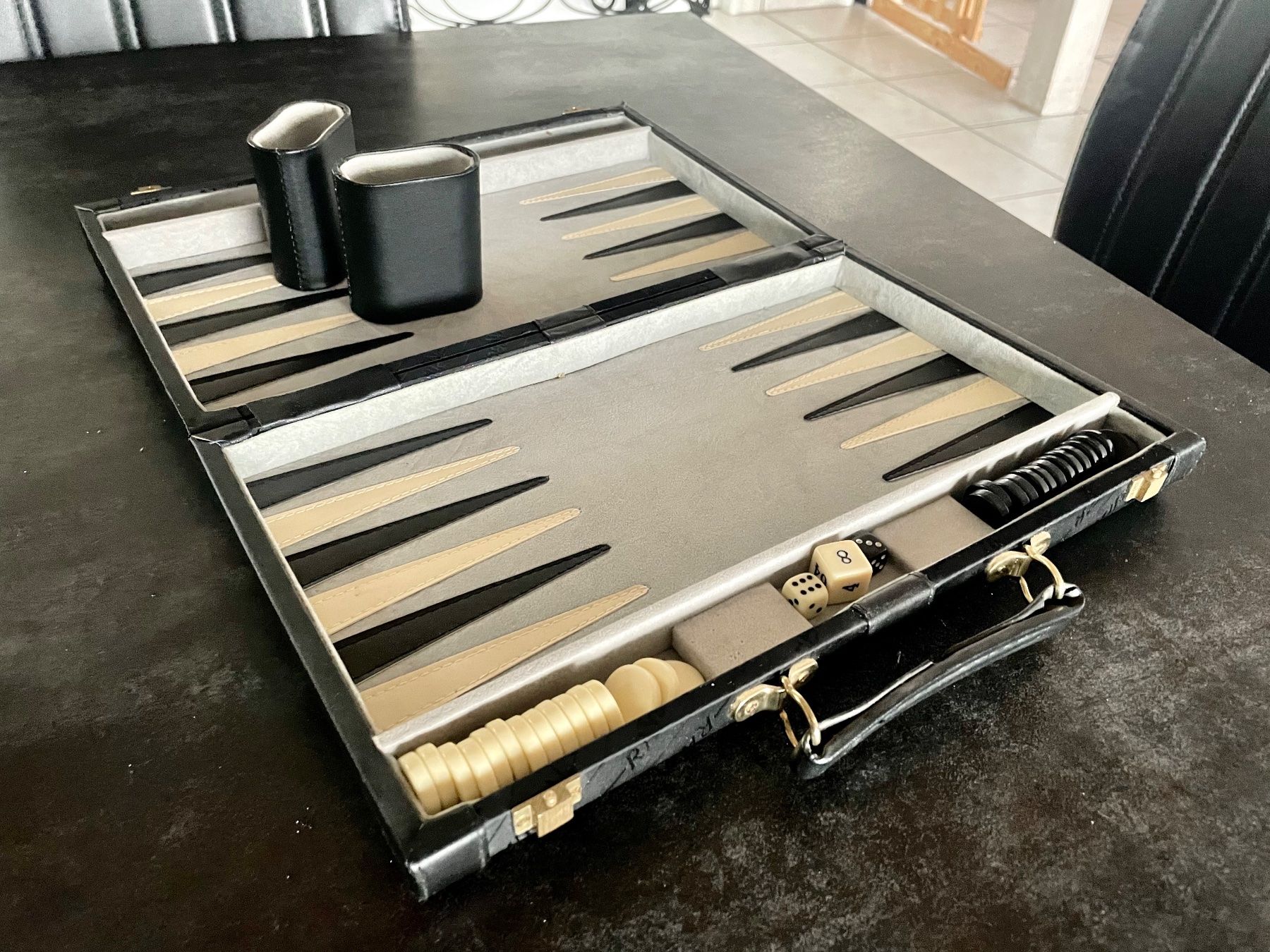 Ravensburger Giochi: Coffre de Jeu Vintage Backgammon Ravensburger – Usato da Vallamand venduto da Bricbracbroc82 2