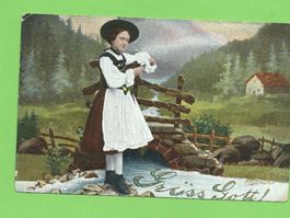 Alte Postkarte Trachtenmädchen , um 1906