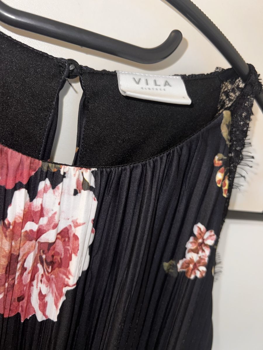 Vila Vestiti: Kleid VILA S 1 x getragen – Nuovo (secondo la descrizione) da Dornach venduto da samuti 3