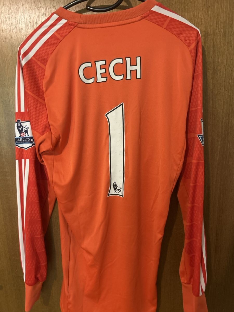 Adidas Leibchen & Hosen: Fussball Trikot Chelsea  – Gebraucht aus Ittigen von Jersey-plug 1