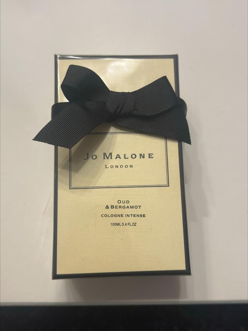 Jo Malone Profumi & Eau de Toilette: Jo Malone Oud & Bergamotte Cologne Intense 100ml – Nuovo e nell'imballaggio originale da Einsiedeln venduto da rotgypsy1969