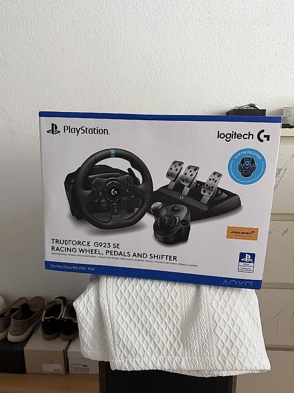 Manettes: LOGITECH G923 SE RACING-SET – Neuf avec emballage d'origine à Wallisellen par ale_8ygs