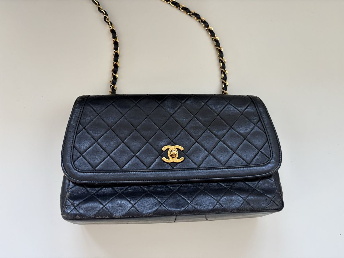 Chanel Borse da donna: Vintage Chanel Flap Bag – Usato da Stadel venduto da AlyCandy 3
