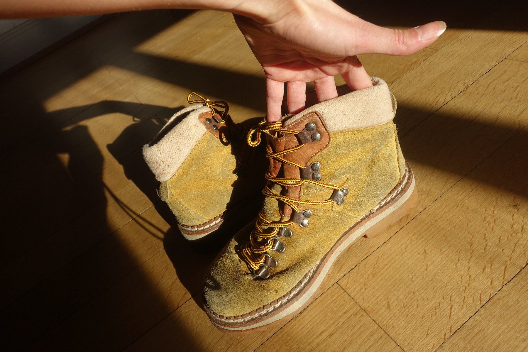Scarpe da donna: Winterschuhe aus Leder – Usato da Bern venduto da amylim 2