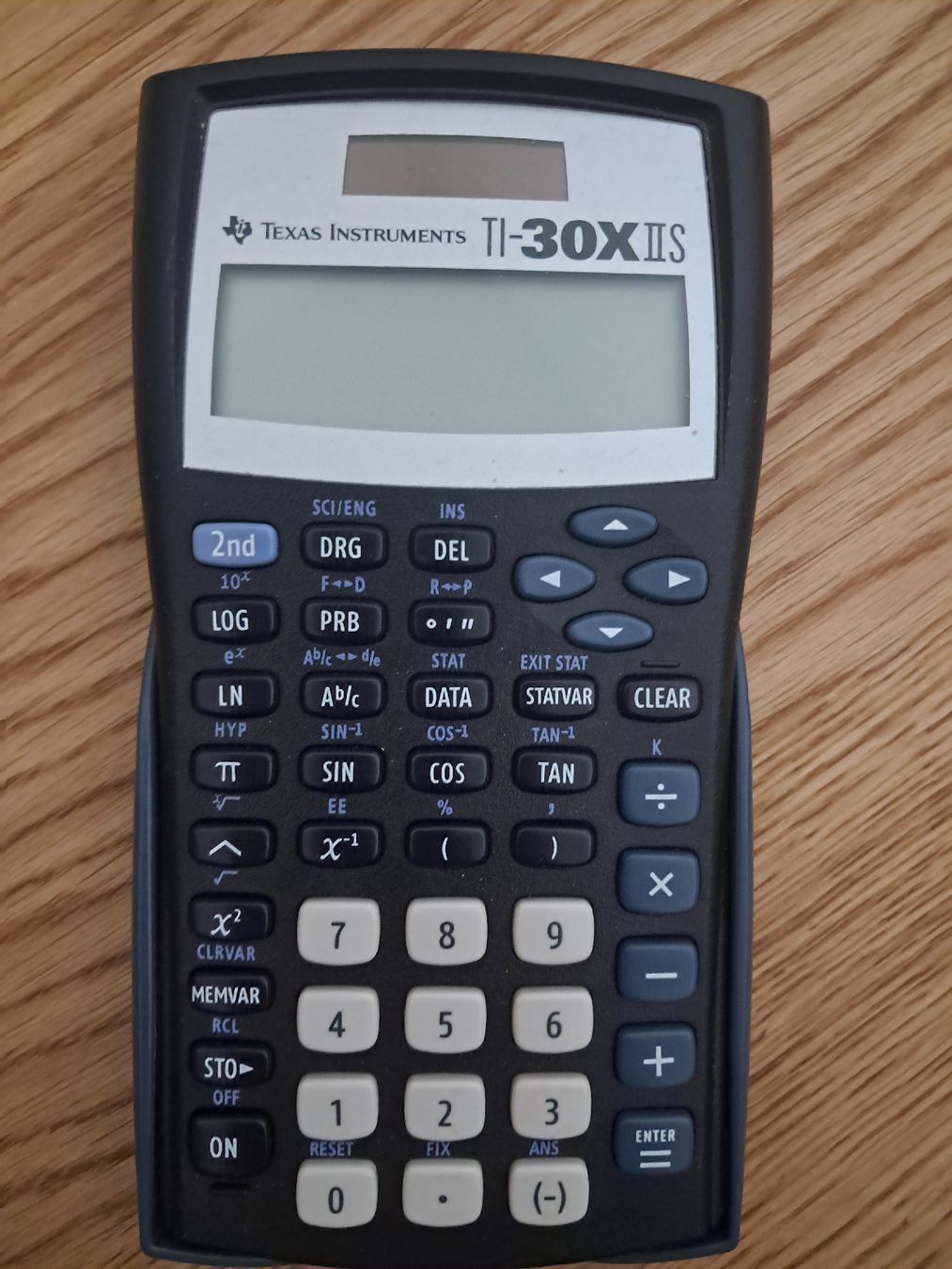 Texas Instruments Taschenrechner: Calculatrice TI-30X IIS – Gebraucht aus Estavayer-le-Lac von erz_p6sb