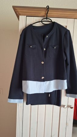 Damen Zweiteiler marineblau gestreift Neu
