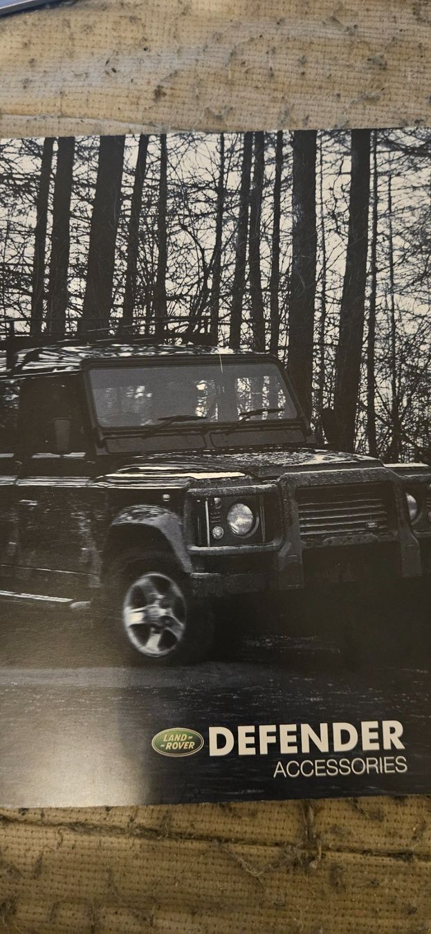 Land Rover Documenti: Land Rover Defender Accessories  Prospekt 2003 xa – Usato da Flawil venduto da sr1_f6st
