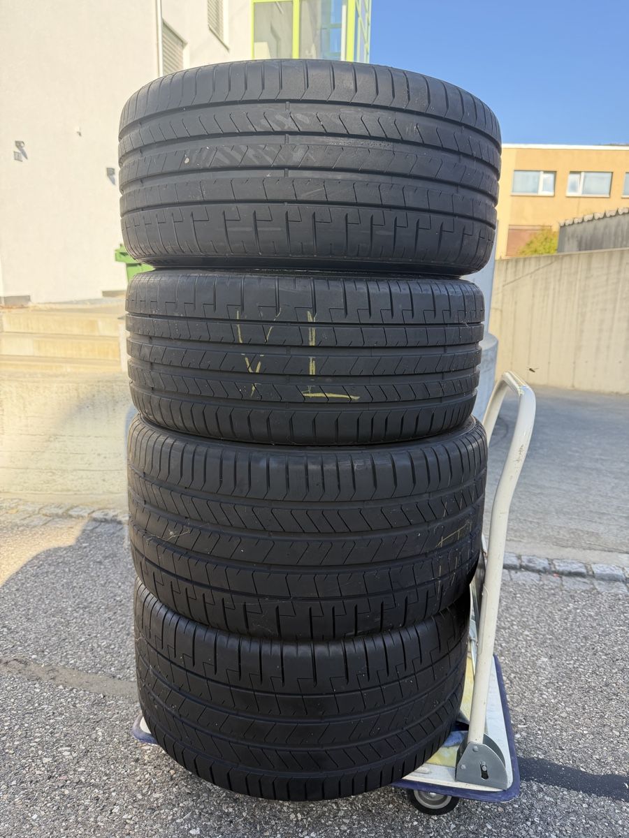 Pneumatici & Ruote complete: Pirelli PZero 245/35 19 / 305/30 20 – Nuovo (secondo la descrizione) da Rothrist venduto da Zeljko8818