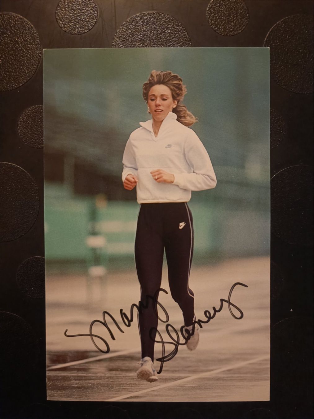 Autografi: Mary Decker - Leichtathletik - handsigniert – Usato da Menziken venduto da Artographs