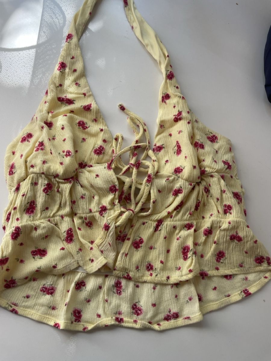 Top: NewYorker Top Blumen M – Usato da Hägglingen venduto da _Mel4nie_