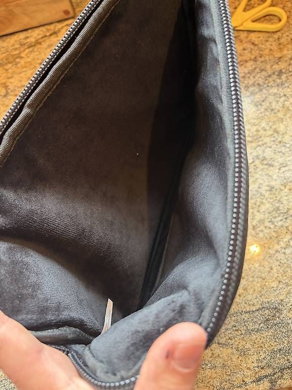 Valigie & Borse: Tasche für Tablet, iPad, Laptop – Usato da Schlatt TG venduto da pas_56dc 1