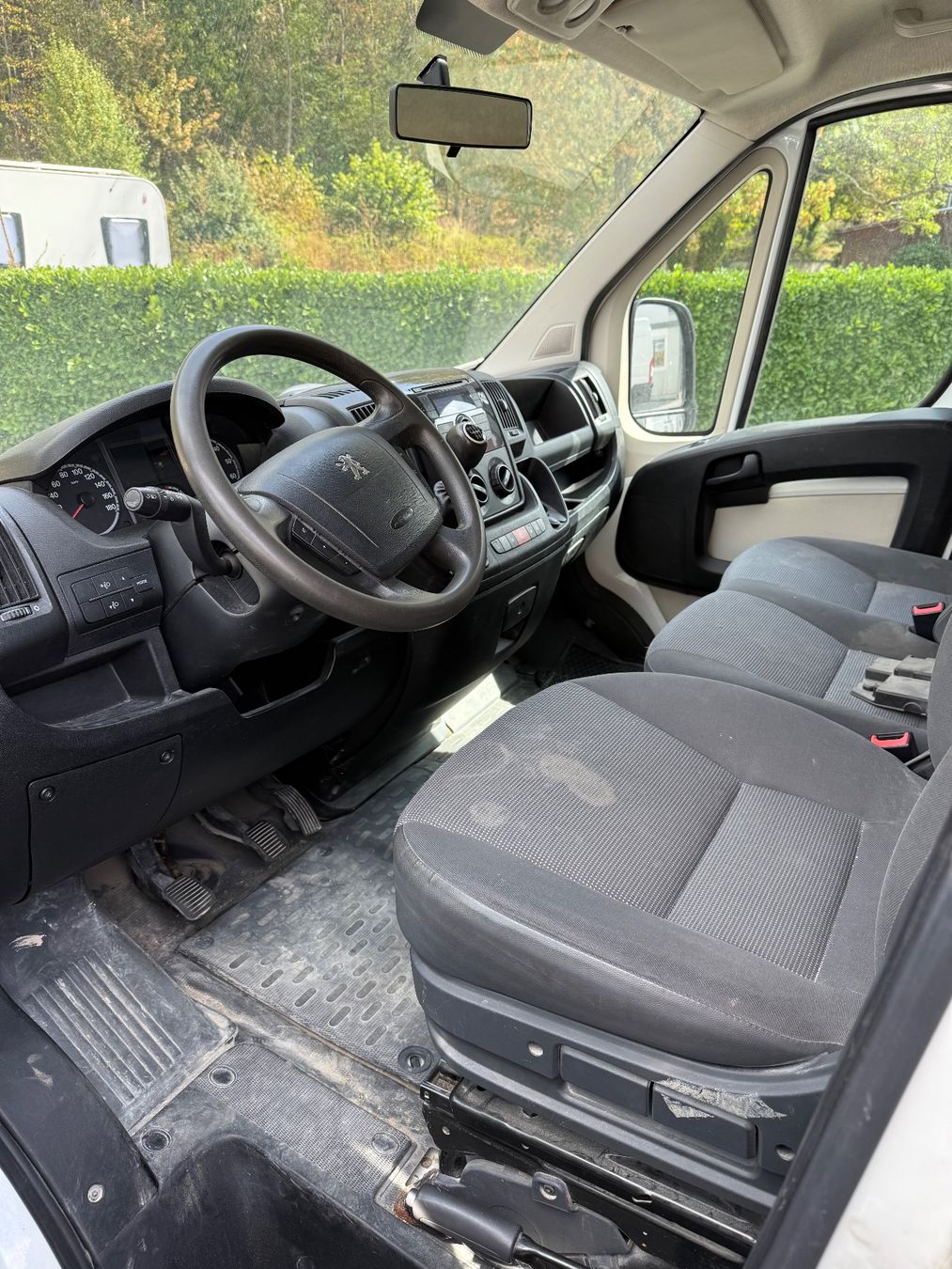 Peugeot Nutzfahrzeuge: Peugeot Boxer III 335 – Defekt aus Obergösgen von MWZ123 4