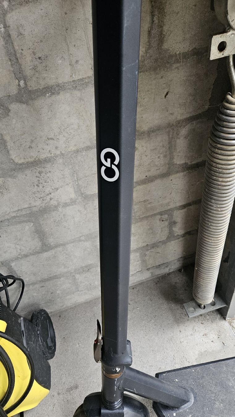 Scooters: E-Scooter GO X-Plorer ohne ladegerät – Defekt aus Sachseln von laz_65cg 1