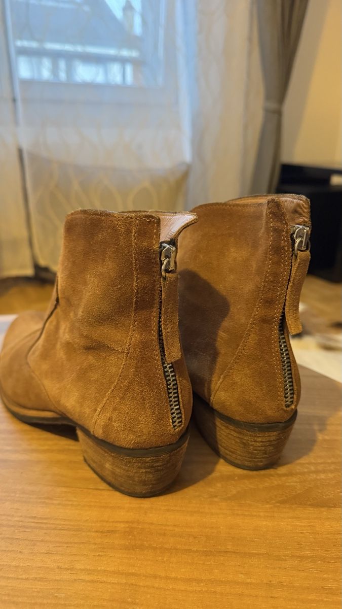 Scarpe da donna: Wildlederboots, Grösse 38 – Nuovo (secondo la descrizione) da Basel venduto da suk_v5lx 2