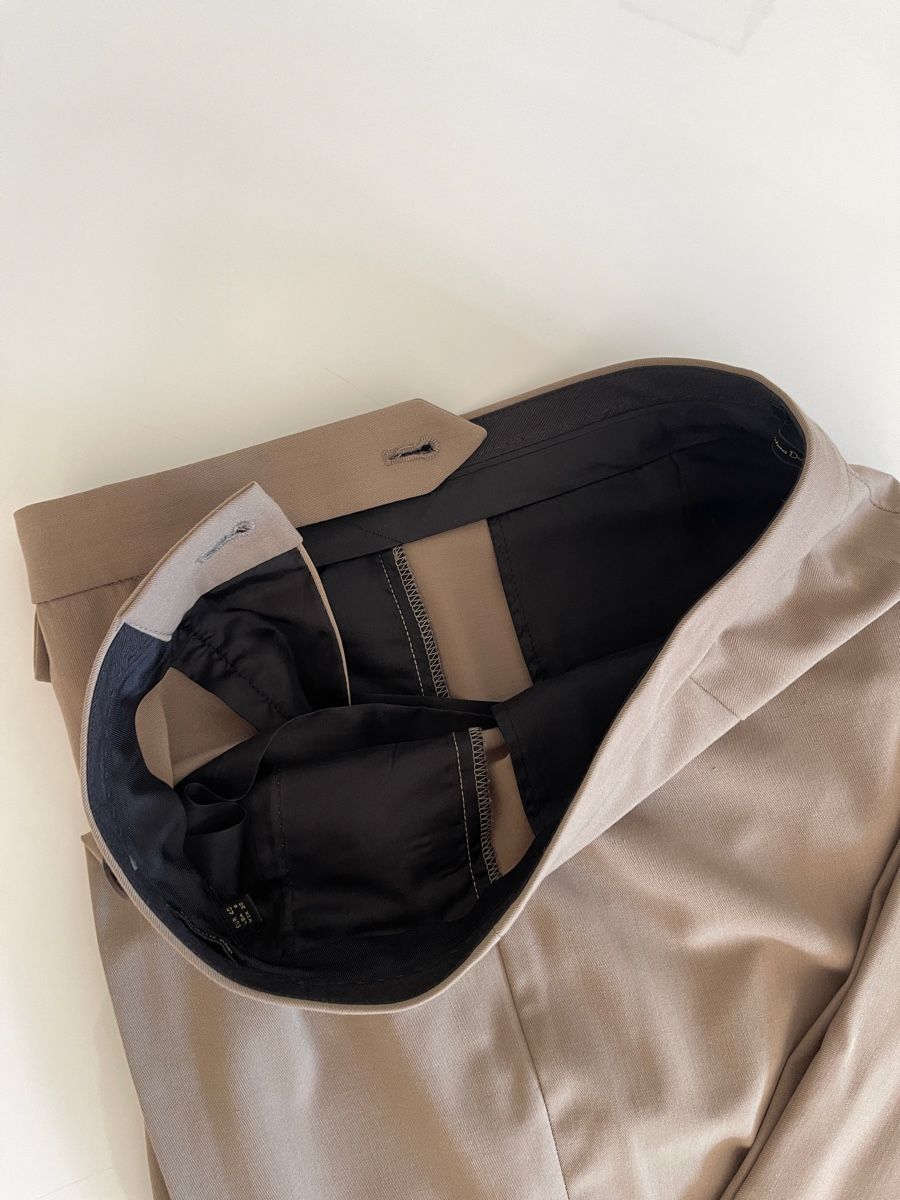 Massimo Dutti Pantaloni: Massimo Dutti Bundfalten Hose / Beige / Gr. 40 – Usato da Zürich venduto da Recode.Fashion 6