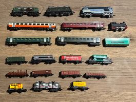 Minitrix + Diverse Spur N Loks und Wagen