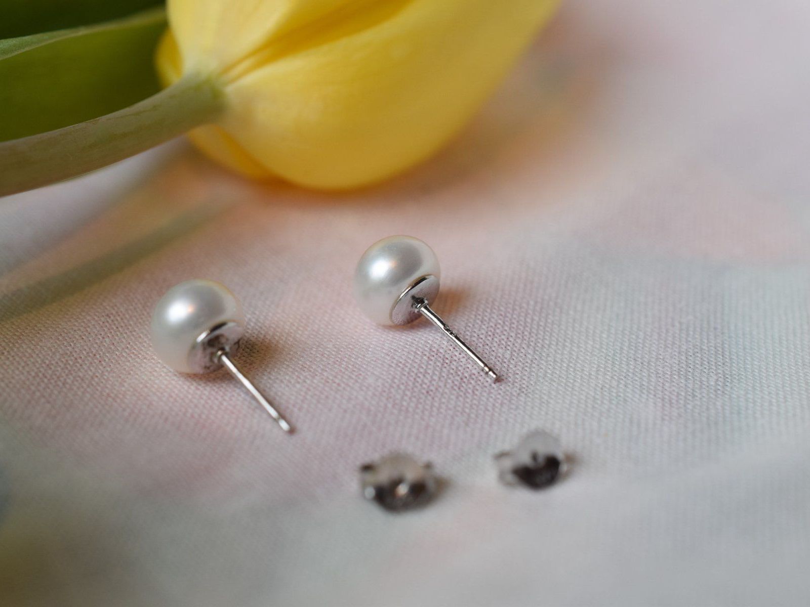 Orecchini pendenti & Orecchini a lobo: Perlen Ohrstecker aus Silber, neu – Nuovo e nell'imballaggio originale da Laufen venduto da flowerfan 1
