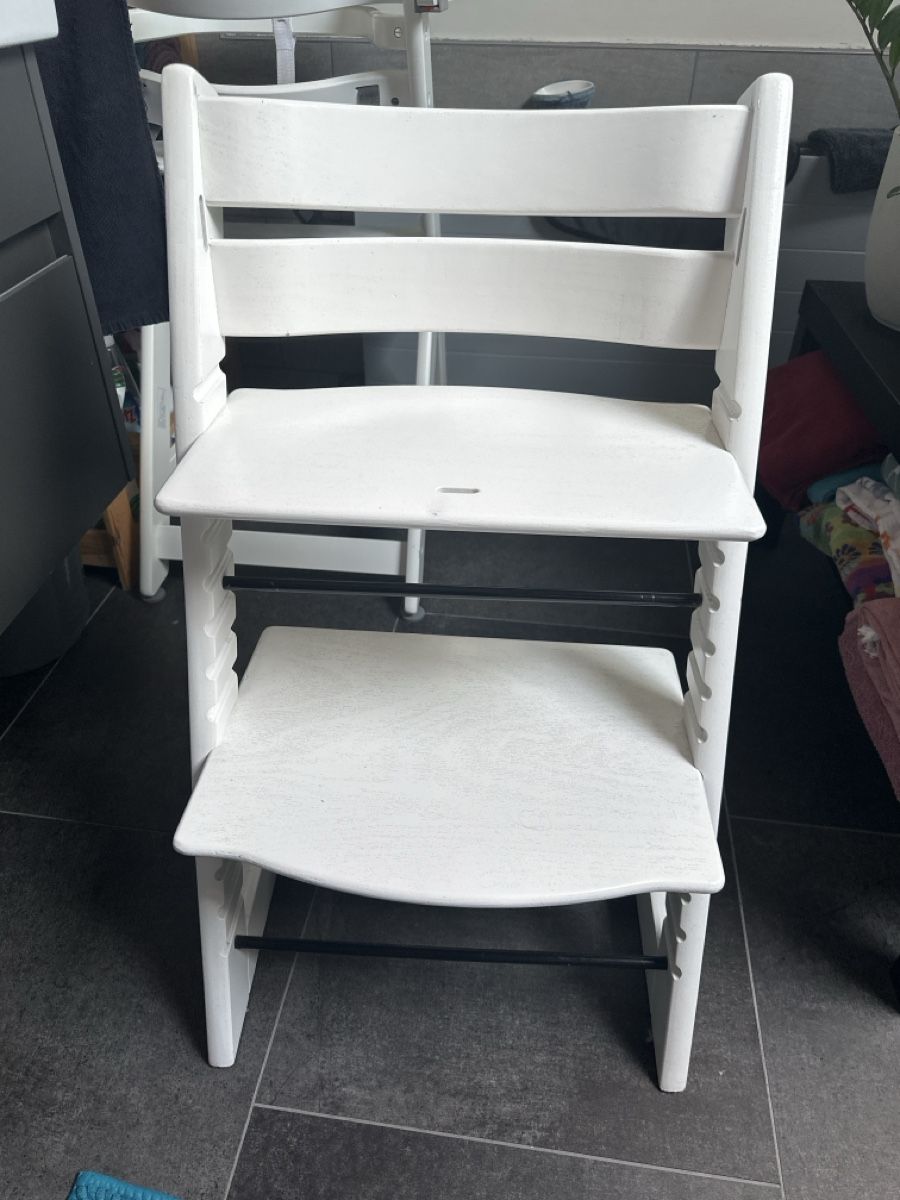 Hochstühle: Stokke Tripp Trapp  weiss gebraucht – Gebraucht aus Muri AG von any010