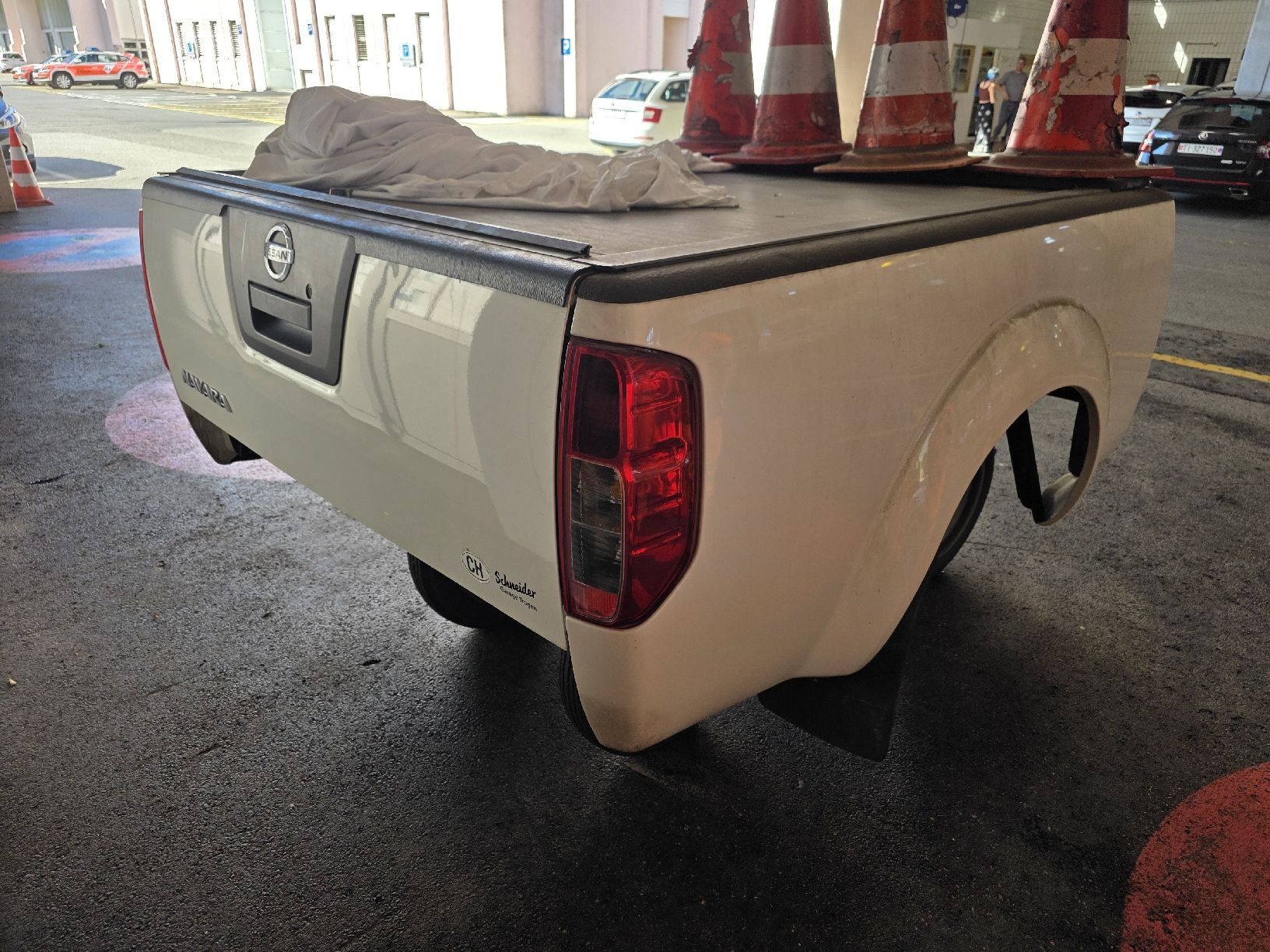 Nissan Alle Ersatzteile: cassone per nissan navara d40 – Gebraucht aus Osogna von Met97 1