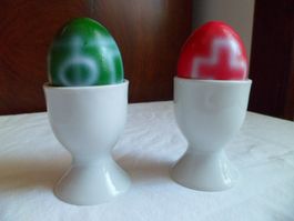 2 Weisse Eierbecher Frühstückstisch Deko Ostern