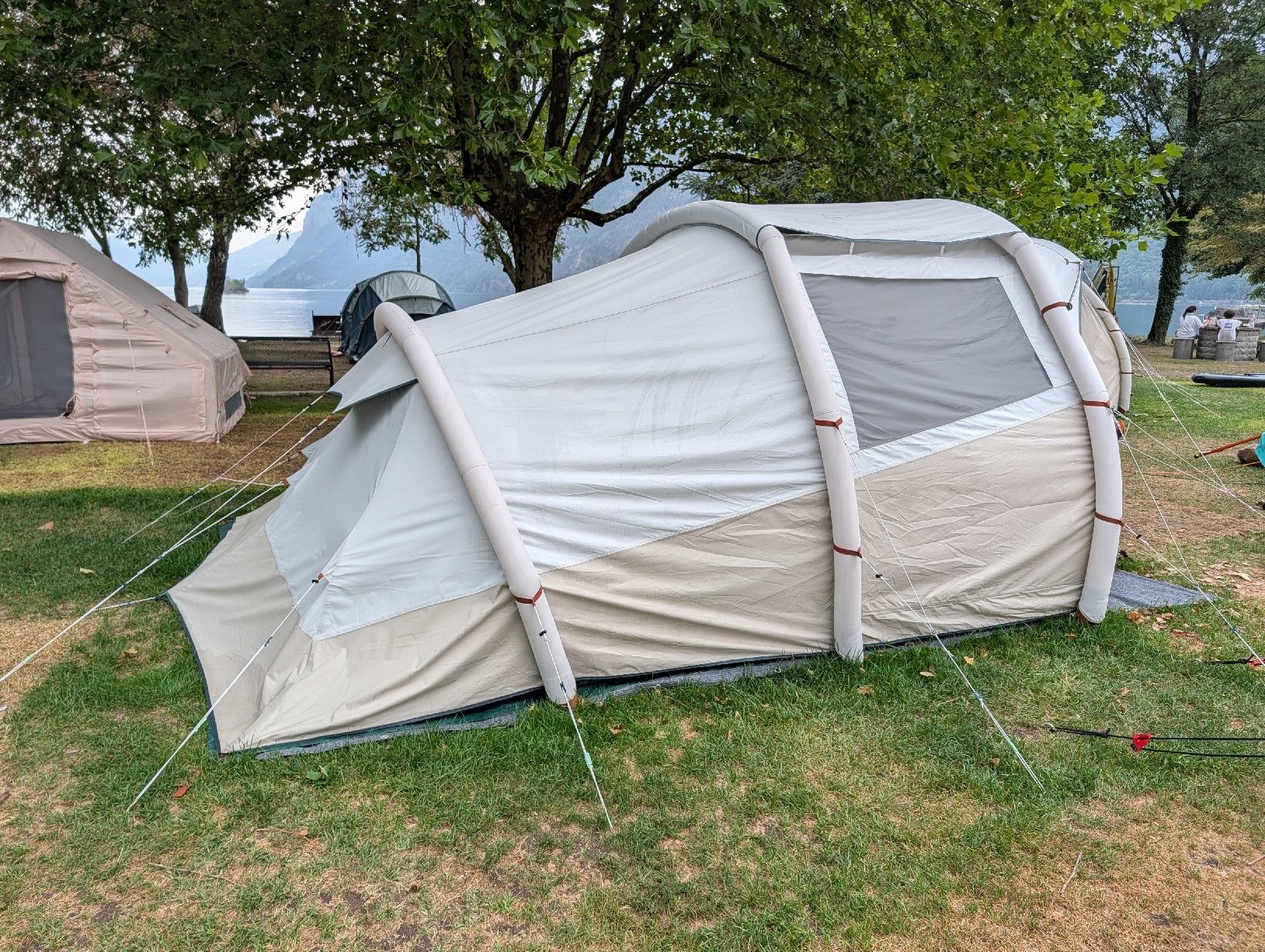 Decathlon Tende : Quechua Airseconds 4.1 fresh&black – Usato da Heiligkreuz (Mels) venduto da stolzesbuebemami 5