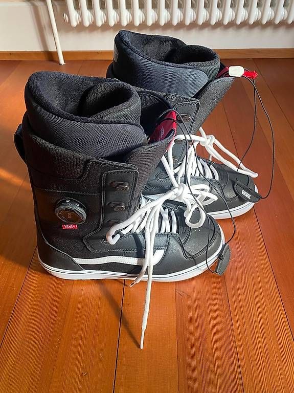 Scarpe da uomo: Snowboard Schuhe Vans (Gr.46) – Usato da Buchs AG venduto da fisch_63